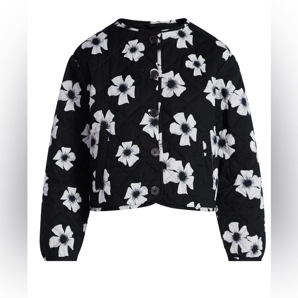 NWT Quilted Cropped Shacket Floral Black and White Women's Jacket - Picture 5 of 7